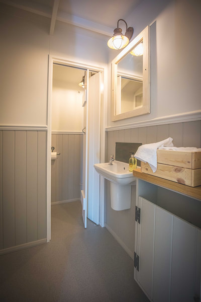 Luxury Toilet Hire in Sussex/Kent